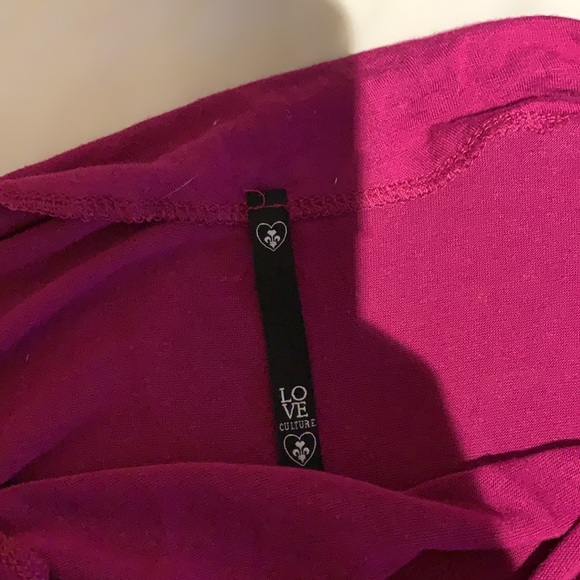 One sleeve soft shirt - Picture 2 of 2